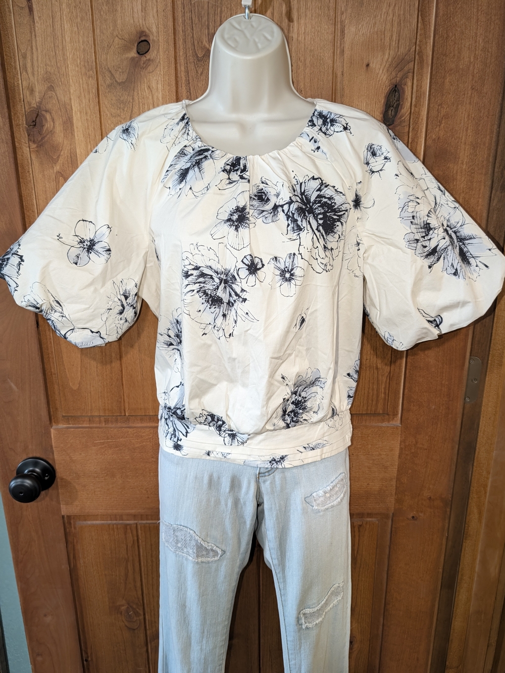 Express Cream Blouse with Blue Floral Print and Puff Sleeves